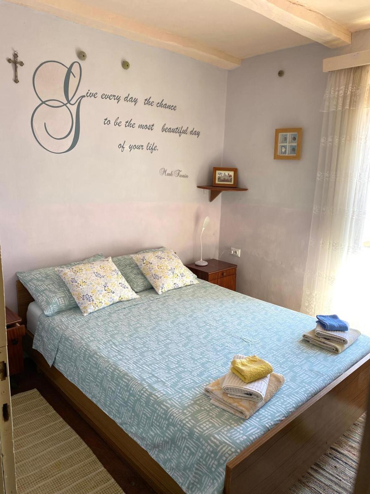 Apartment Cacini Dvori Lastovo المظهر الخارجي الصورة